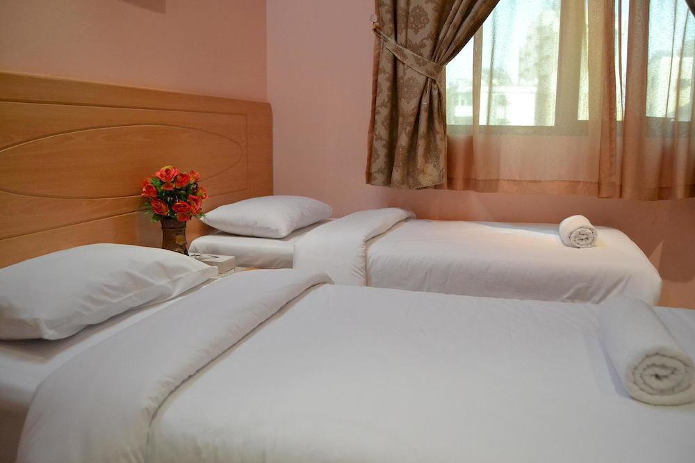 Hotel Sama *